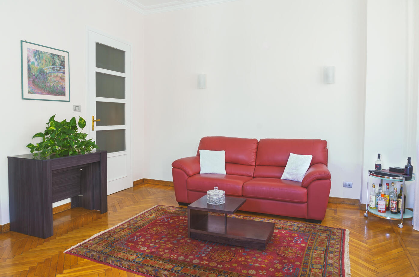 Cattura gli interni del tuo immobile, facendo risaltare gli spazi.